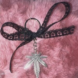 Silver tone Garden Princess keychain/bag charm 😁